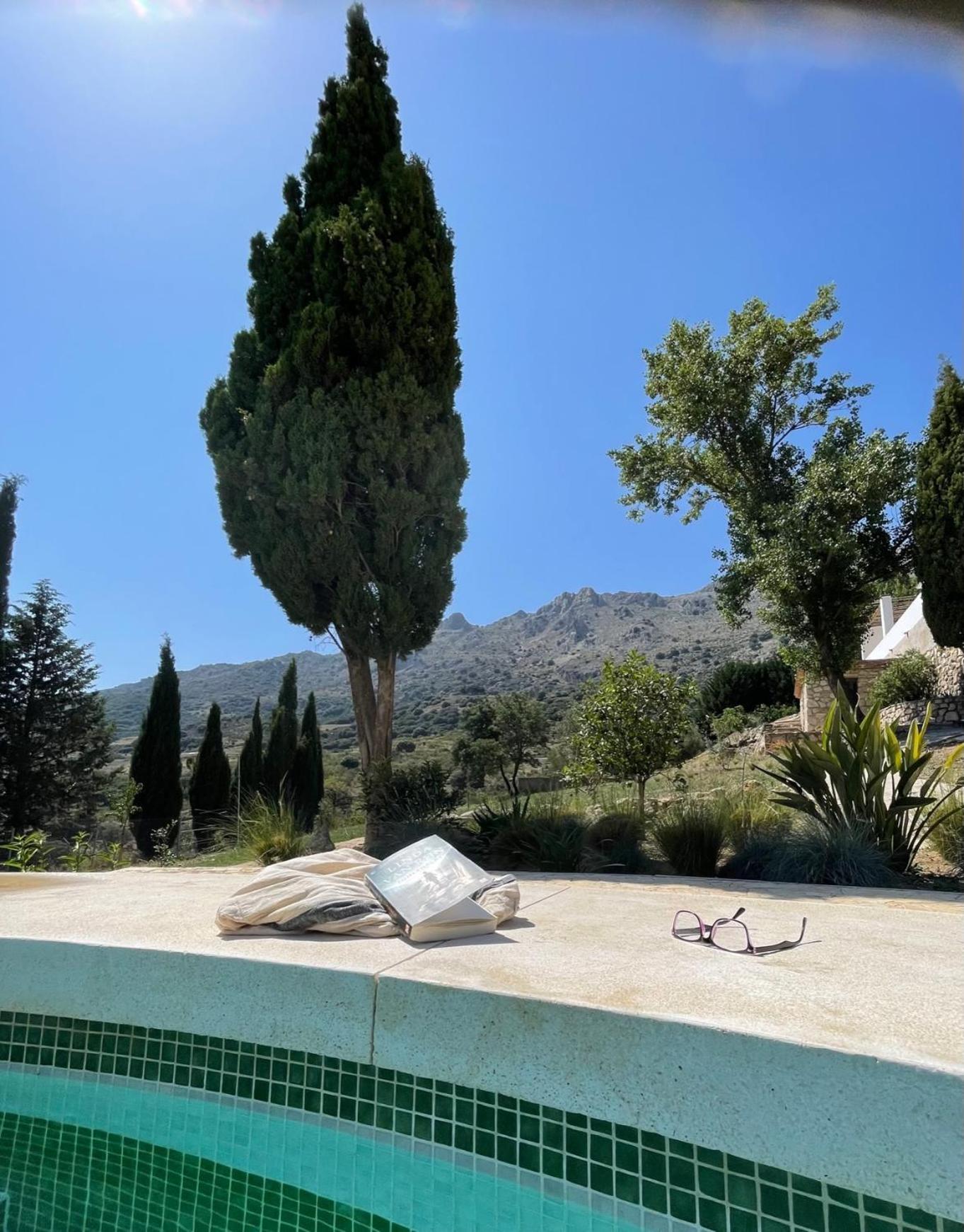 Cortijo Rancho Verde Colmenar Ngoại thất bức ảnh